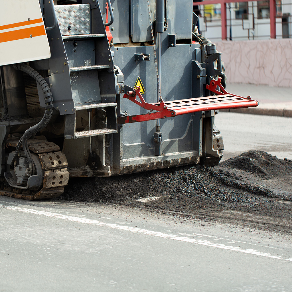 Read more about the article Maintain Road Safety with Comprehensive Construction Cleanup